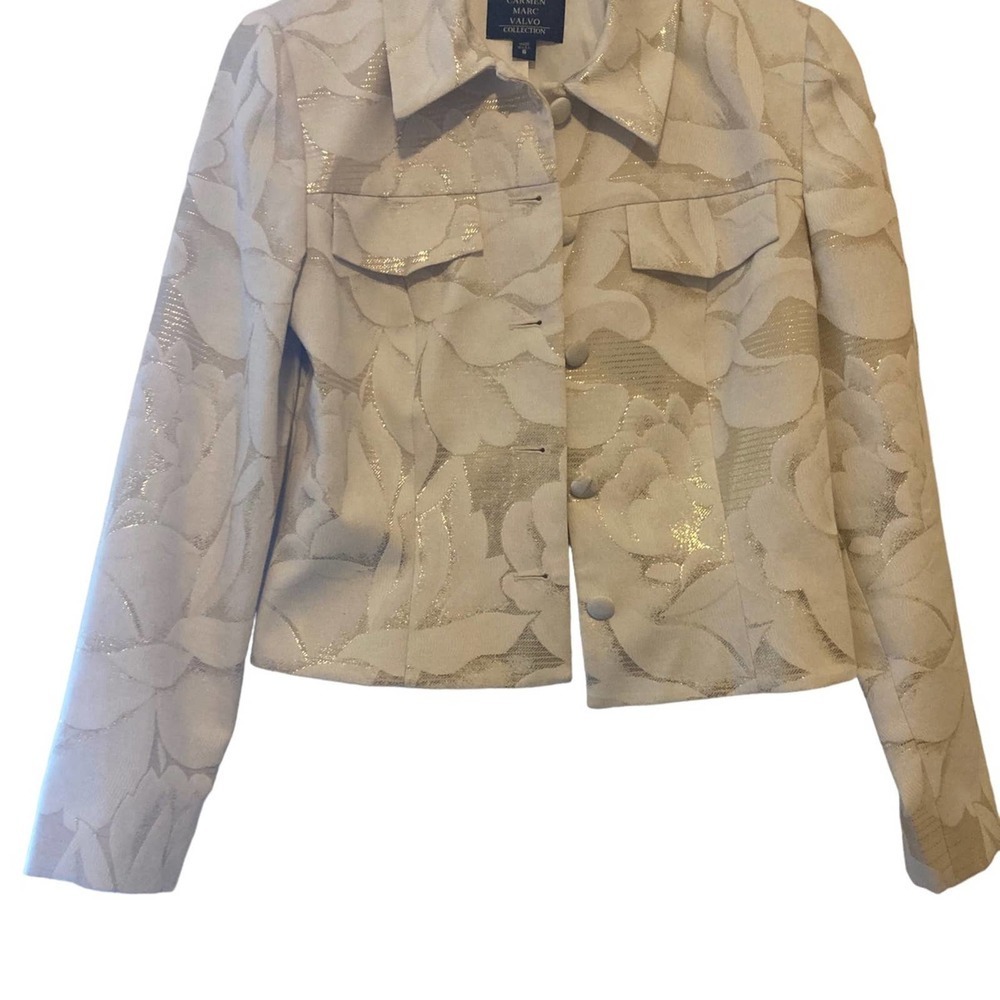 Carmen Marc Valvo Collection Ivory/White and Gold Floral Jacket - Size 8